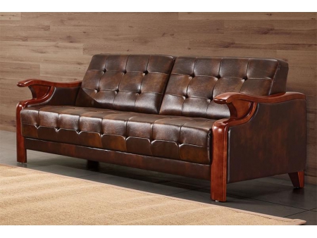 Set de sillones de cuero estilo antiguo con marco de madera