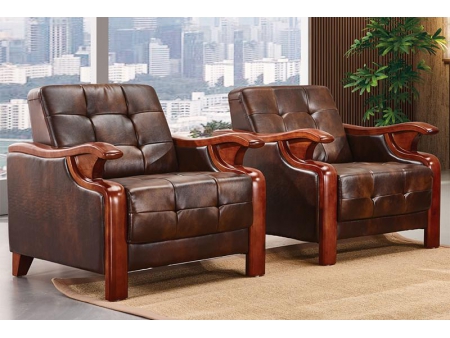 Set de sillones de cuero estilo antiguo con marco de madera