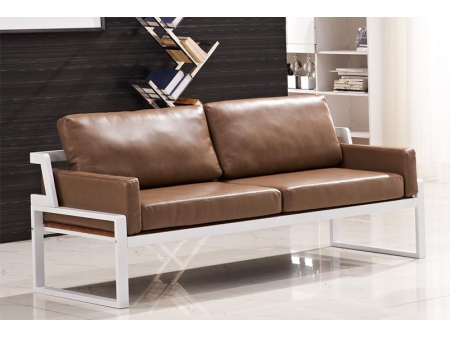 Sillón con marco de metal