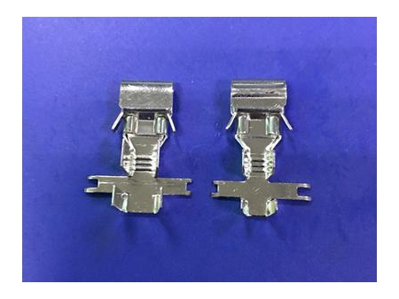 Conectores y accesorios para terminales/bornes de compresor