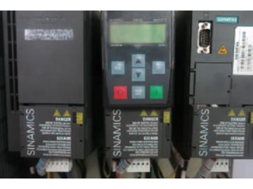 Máquina automática para fabricar bloques y ladrillos T10