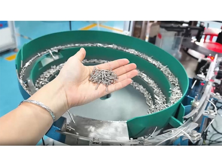 Máquina de inspección óptica (tornillería de cabeza)