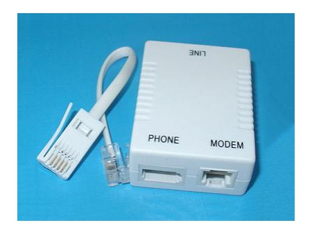Filtro ADSL, 1 macho RJ11 a 2 hembras RJ11