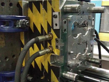 Moldes de inyección para portavasos carro