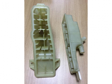 Moldes de inyección para depósito anticongelante