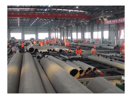 Construcción y funcionamiento del taller de fabricación de tuberías