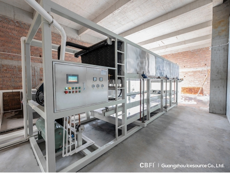 Máquina para Fabricar Bloques de Hielo por Refrigeración Directa de 10 Toneladas para Cliente en Maoming en 2021 Máquina para Fabricar Bloques de Hielo por Refrigeración Directa de 10 Toneladas para Cliente en Maoming en 2021