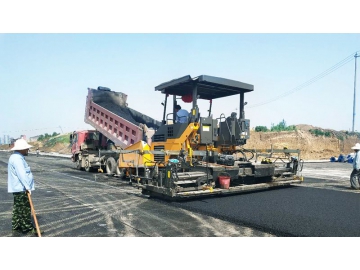 Pavimentadora de Asfalto GYA9000; Asfaltadora; Extendedora de Asfalto