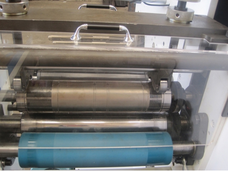 Troqueladora rotativa  (Troqueladora Rotativa para Producción de Etiquetas Modelo YMQA-320)