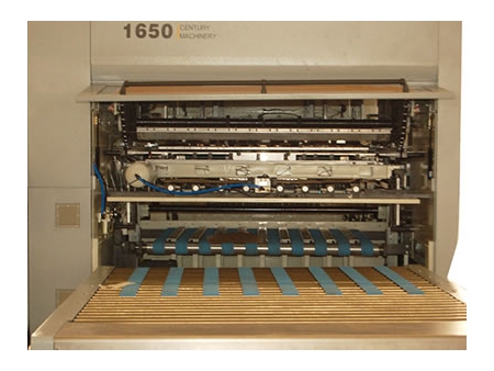 Troqueladora automática de superficie plana – serie MWZ 1650GK