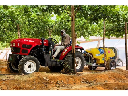 Tractor utilitario compacto, 45-55HP
