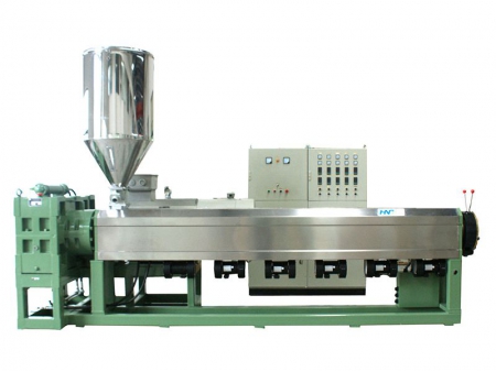 Línea de Extrusión, de Plástico de Alto Rendimiento Serie GJS