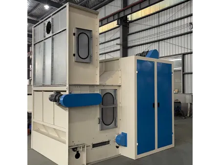 Silo de alimentación (por tolva) / Alimentador de fibra para cardadora / Sistema de alimentación por tolva Silo de alimentación (por tolva) / Alimentador de fibra para cardadora / Sistema de alimentación por tolva