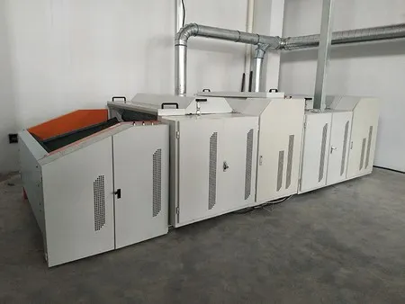 Línea de reciclaje de residuos textiles