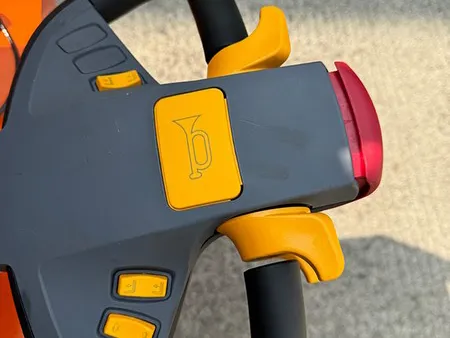 Plataforma de alturas con dispositivo de tracción