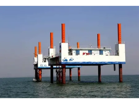 Plataforma autoelevable