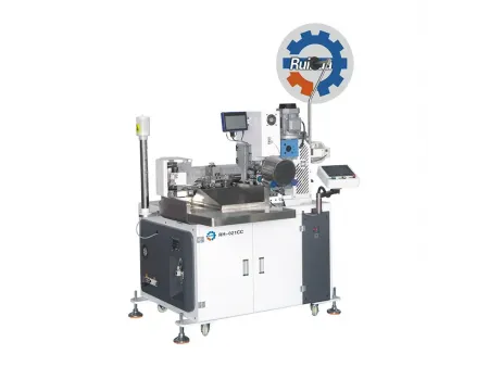 Máquina automática de crimpado de terminales e inserción de sellos de un lado