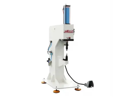 Prensa clinchadora (prensa de piso con marco en C de 8/15 toneladas)