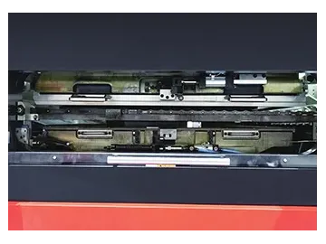 Máquina troqueladora (gran formato)